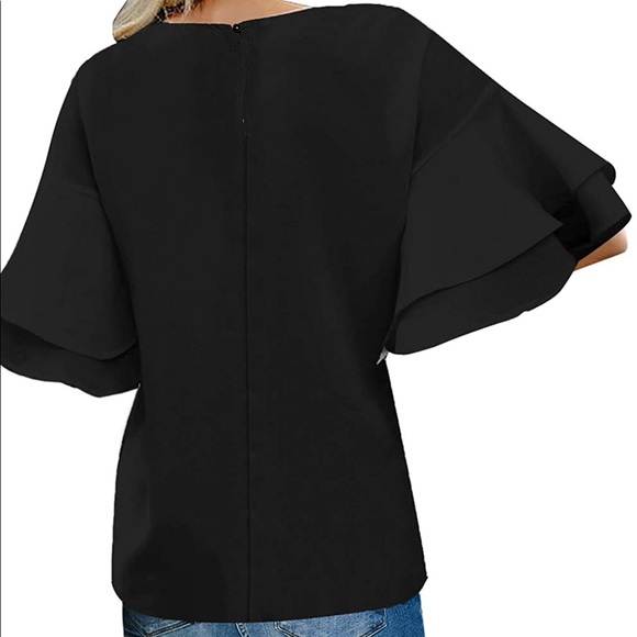 3/4 Ruffle Sleeve Crewneck Blouse! - Picture 3 of 6